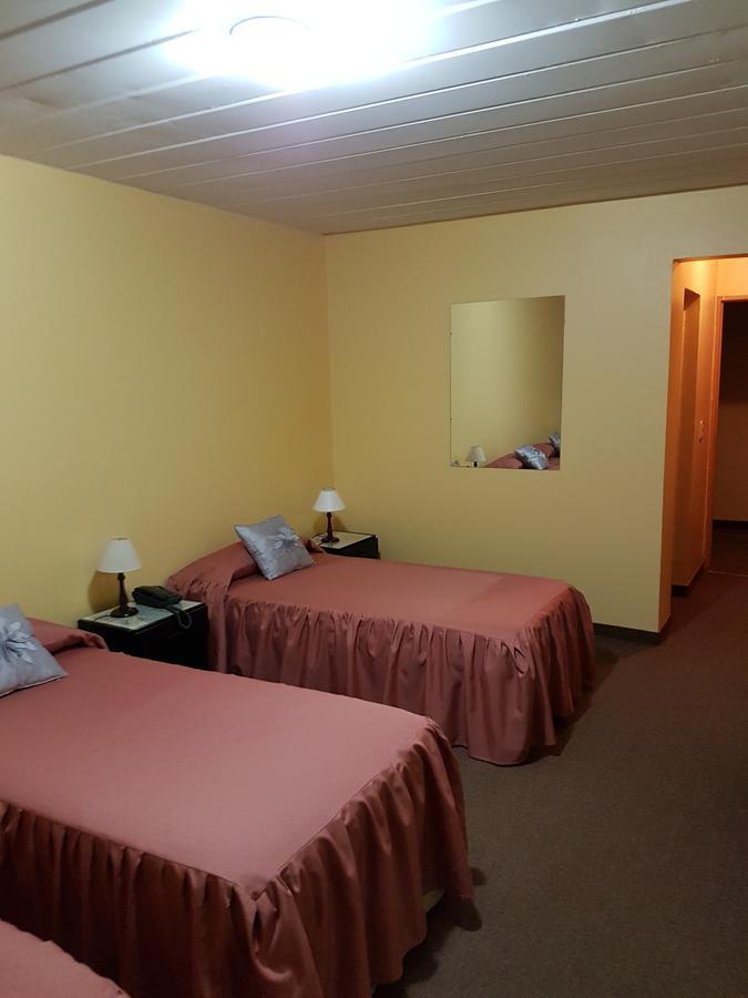 Hotel Upsala El Calafate Bagian luar foto